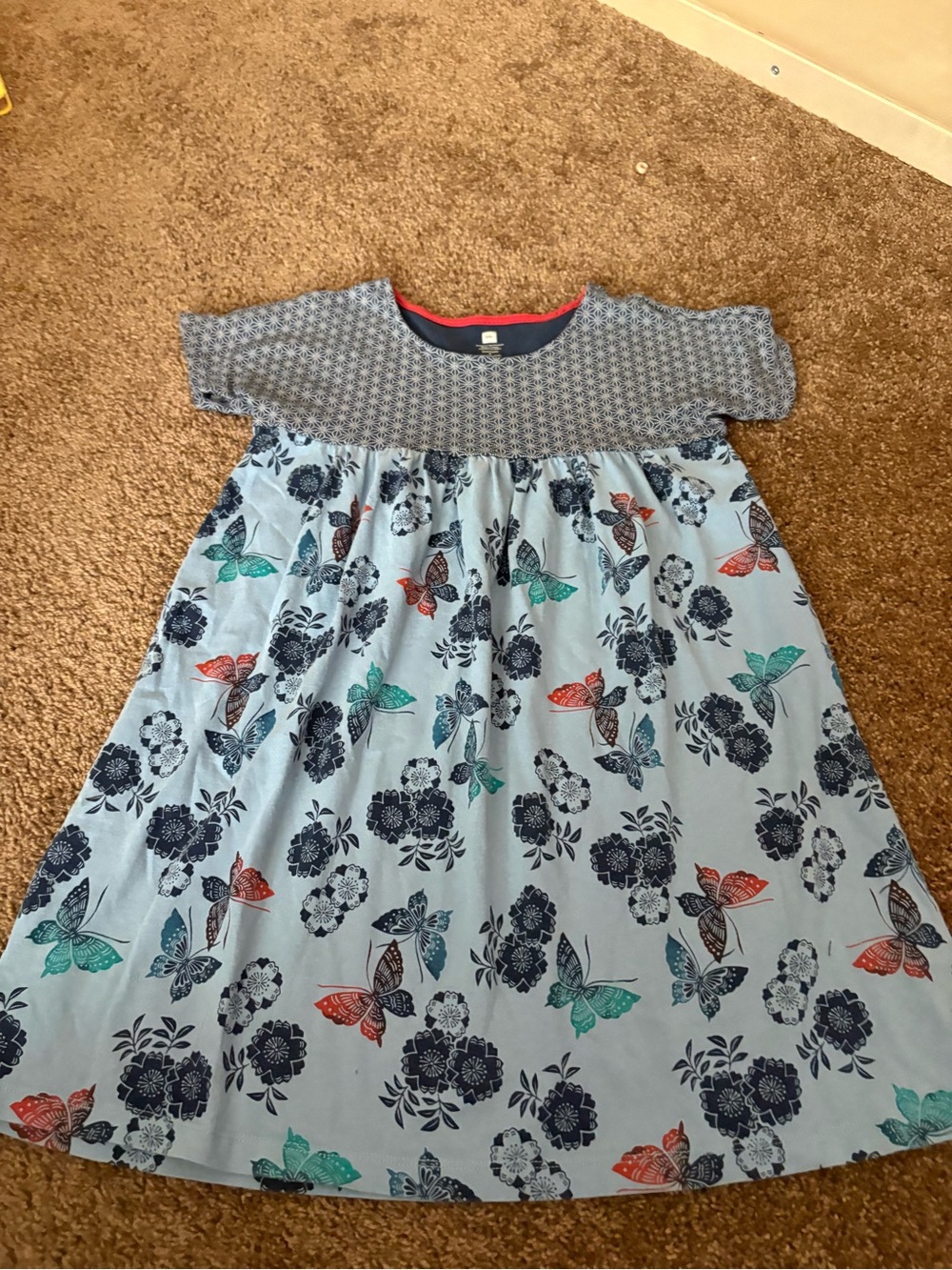 Tea Blue Butterfly Floral Short Sleeve Dress size 8